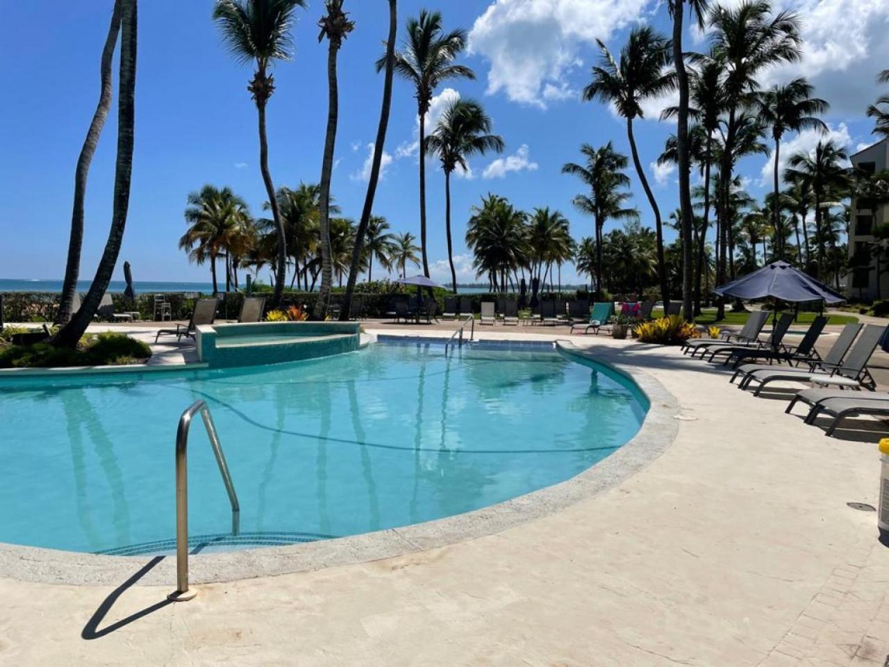 Beachfront Luxury 2 Bedroom At Wyndham Rio Mar, Pr Luquillo Exteriör bild